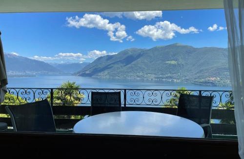 Brissago Apartment | Brissago: Casa Collinetta H
