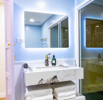 Sattahip Resort | Britishhillresort สัตหีบ บางเสร่ ช่องเเสมสาร