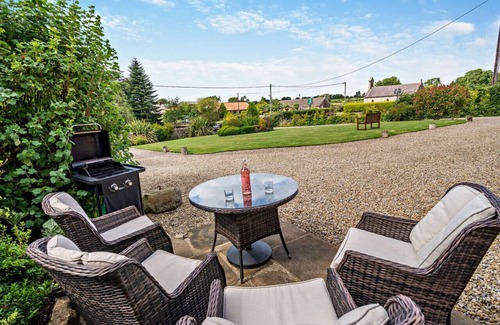 North Bitchburn House | Broats Barn - Two Bedroom House, Sleeps 4