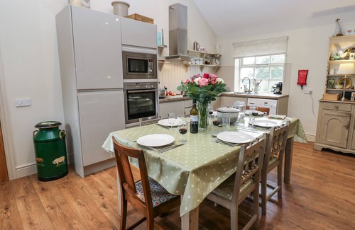 Brancepeth Cottage | BROOKSIDE BYRE, pet friendly, with a garden in Durham
