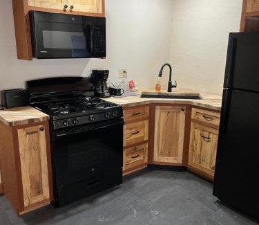 Upper Jay Hotel | Brookside Motor Inn