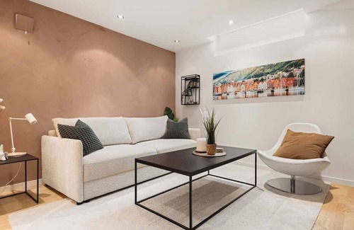 Bergen City Centre Apartment | Brosteinsgater 350m Bryggen and Floybanen