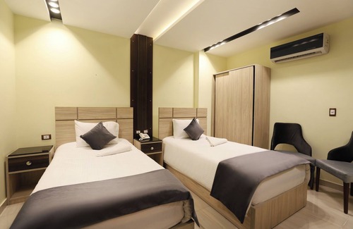 Kafrat al Jabal Hotel | Brother Sphinx Inn