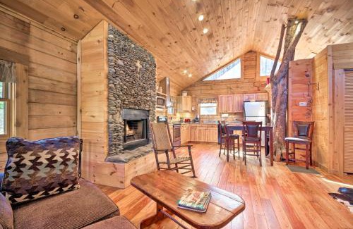 Bryson City Apartment | Bryson City Cabin with Wraparound Deck and Hot Tub