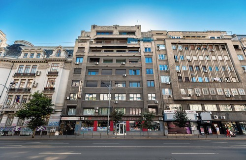 Bucharest City-Centre Apartment | Bucharest Studios Los Angeles Room