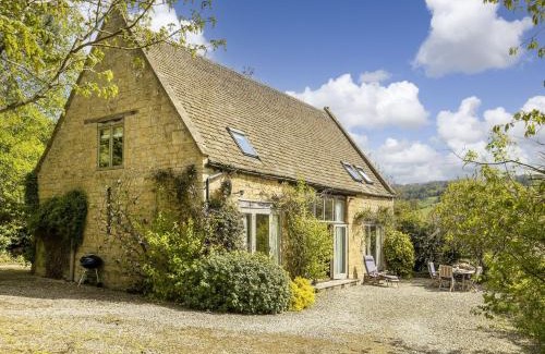 Broadway House | Buckland Wood Barn