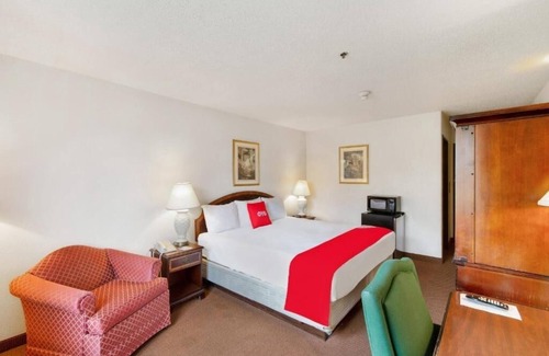 Portage Hotel | Budget and Pet-Friendly Stay Near Beaches, Parks & Outlet Shopping