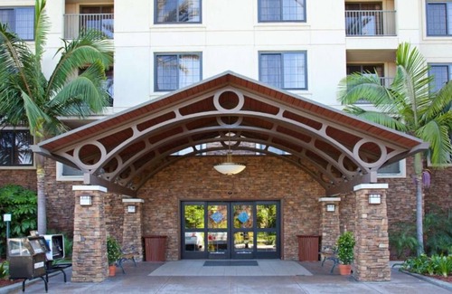 Anaheim Resort Resort | Budget-Friendly Getaway! 2 Modern Units, Pet-Friendly, with Free Breakfast