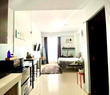 Highway Hills Apartment | Buenbyahe Rooms Studio Type Mandaluyong Edsa Shaw MRT Studio at F Residences Under new management