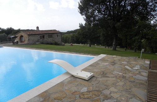 San Pietro in Bossolo House | Bufati - A house in Chianti - Red Apartment