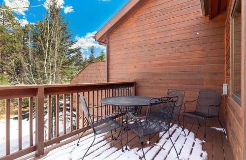 Fall River Estates Apartment | Bugle Pointe B07 by Estes Park Condos