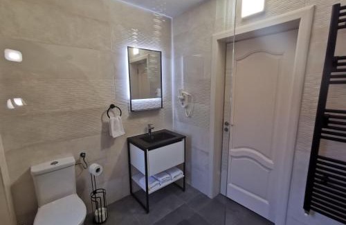 Calimanesti House | Bujorul Oltului
