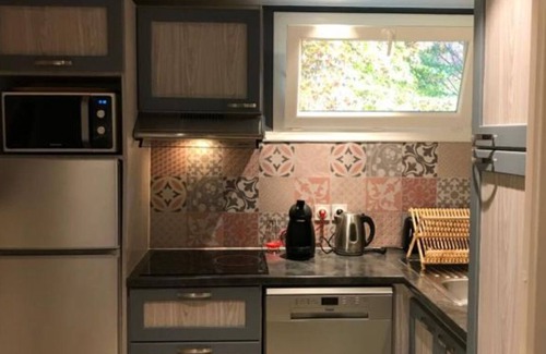 Leon House | Bungalow Dans un Village Vacances a 5 min de la Plage