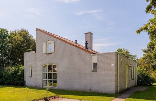 Brouwershaven Cottage | Bungalow for 6 persons