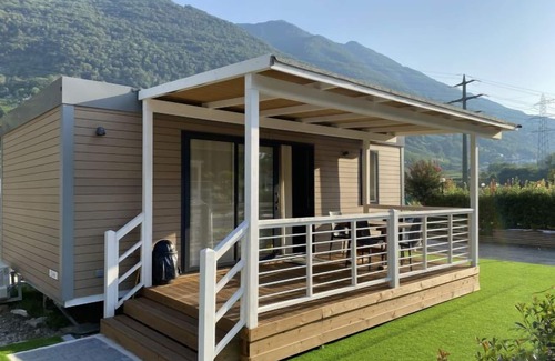 Riazzino House | Bungalow Isola Premium by Interhome