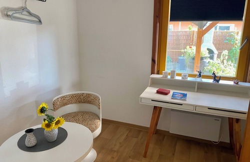 Lenzen House | Bungalow on Rudower See up to 3 people Pet-friendly, nature and tranquillity,