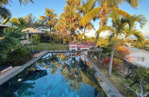 Plateau-Caillou House | Bungalow Savannah, the refinement you deserve!