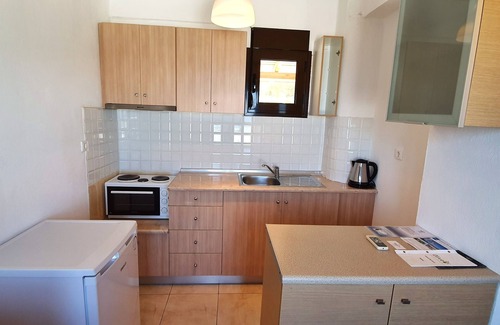 Pefkochori Hotel | Bungalow White Apartments and Suites