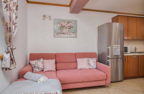 Porat House | Bungalow with terrace