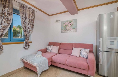 Porat House | Bungalow with terrace