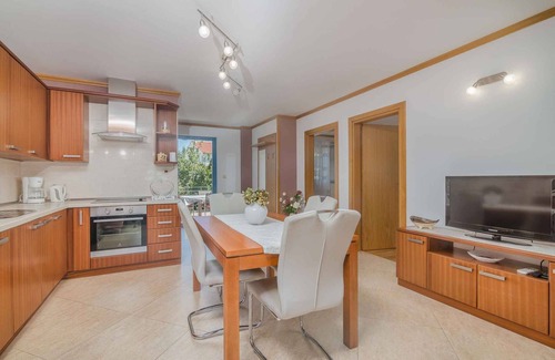 Porat House | Bungalow with terrace
