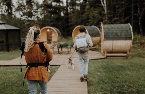 Beaver Bay RV Rental | Bunk tält – 4 Person Glamping Tent