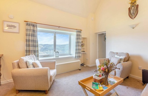 Bunloit Cottage | Bunloit Farmhouse - UK45397