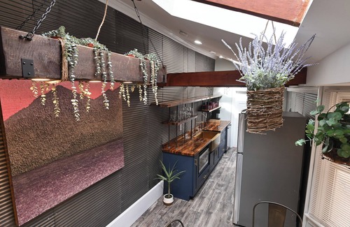 Downtown Harrisburg Apartment | BurgBnB Downtown