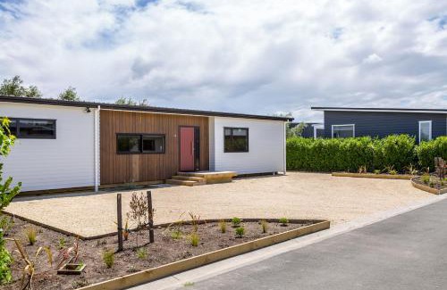 Martinborough House | Burgundy Place