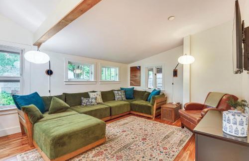 New North End House | Burlington Escape By Lake Champlain and Bike Path