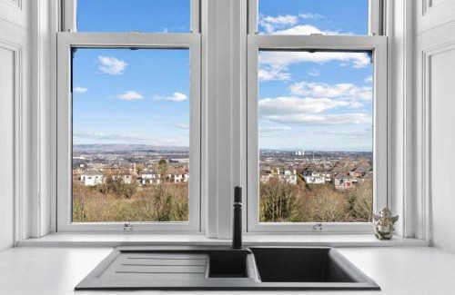 Glasgow Apartment | Burnside
