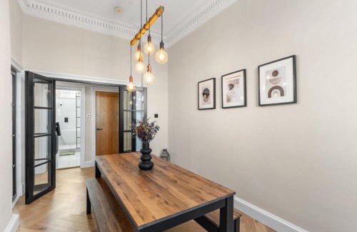 Glasgow Apartment | Burnside