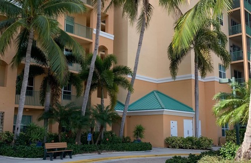 Burnt Store Marina Condo | Burnt Store Marina Harbor View 4th Floor