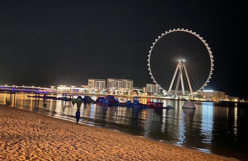 Dubai Marina Hostel | Business Backpackers JBR (BBJ)