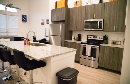 Chosewood Park Condo | Business Savy Condo on BeltLine-near DT + Airport 15min away! (Grant Park)