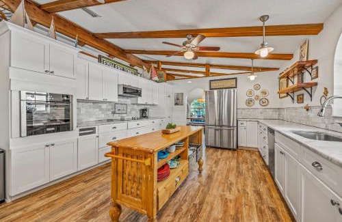 Anna Maria House | Buttonwood Cottage
