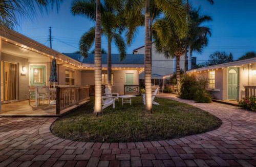 Siesta Key House | Buttonwood Cottage