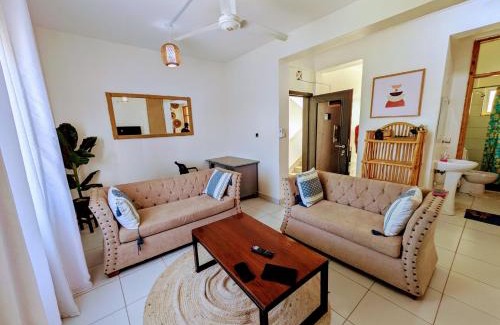 Manyimbo Apartment | Buxton Point Lifestyle Stay with AC - Mombasa CBD