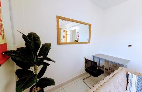 Manyimbo Apartment | Buxton Point Lifestyle Stay with AC - Mombasa CBD