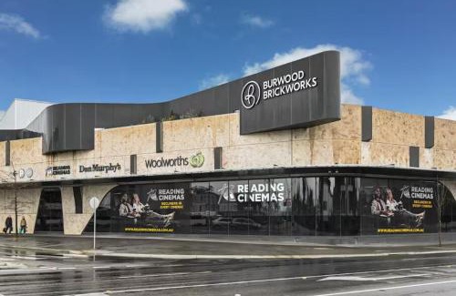 Burwood East Apartment | BW109 - Brickworks Stunning 1 bed apartment with FREE Parking