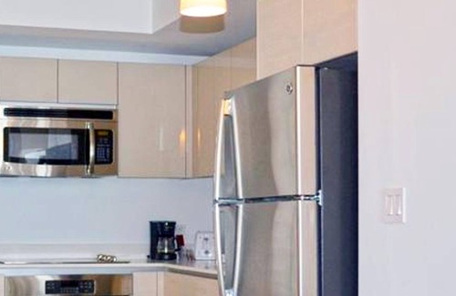 Hallandale Beach Apartment | Bwalk Resort Rentals