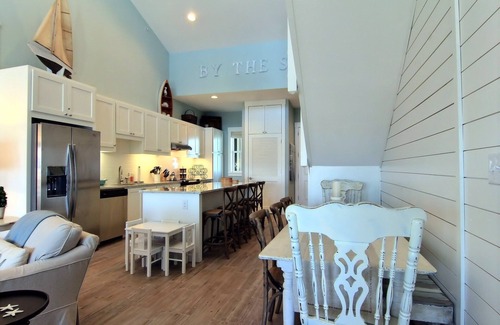 Cinnamon Shore Condo | By the Sea TC 2303