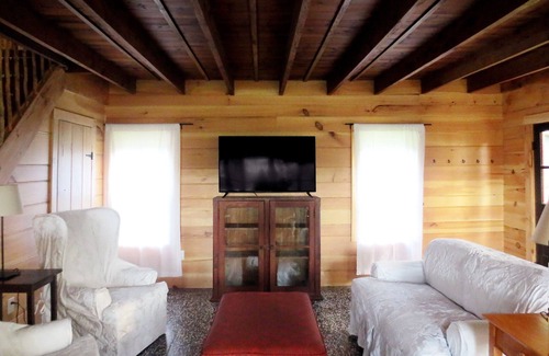 Great Barrington Cottage | Bygone era Lake Buel cottage with access to shared dock and canoe