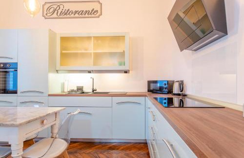 Cit Turin Apartment | Cà Mesnil, Patio
