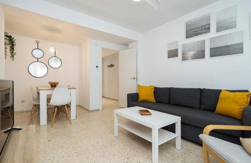 Cadiz Apartment | Cádiz Beach & Kids - free parking - sea views