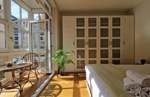 Abando Apartment | Céntrico con Encantador mirador by ALOHA Bilbao