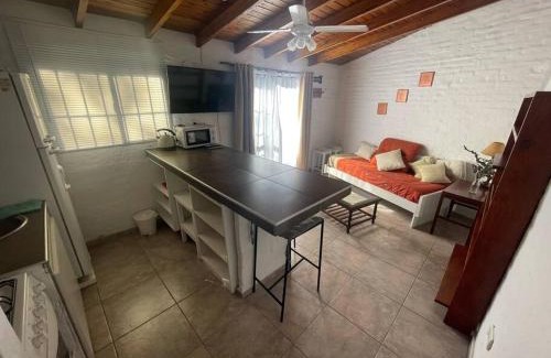 Godoy Cruz Apartment | Cómodo departamento de huéspedes con cochera