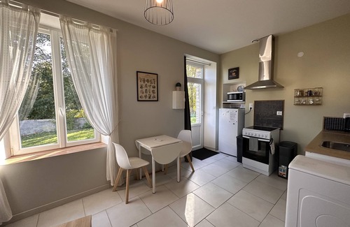 Contrexeville Apartment | Côté Jardin" self-catering cottage, Contrexéville spa resort