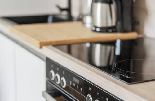 Gmunden Apartment | C.h.e.s.t.e.r. G.a.r.d.e.n. | BBQ | Pets