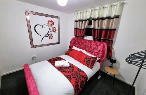 Chapeltown House | *C.sani* Setup for your most relaxed & amazing stay + Free Parking + Free Fast WiFi *
